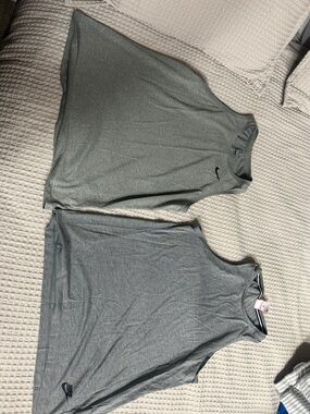 Nike Sleeveless Performance Tanks in Olive Green and Heather Gray